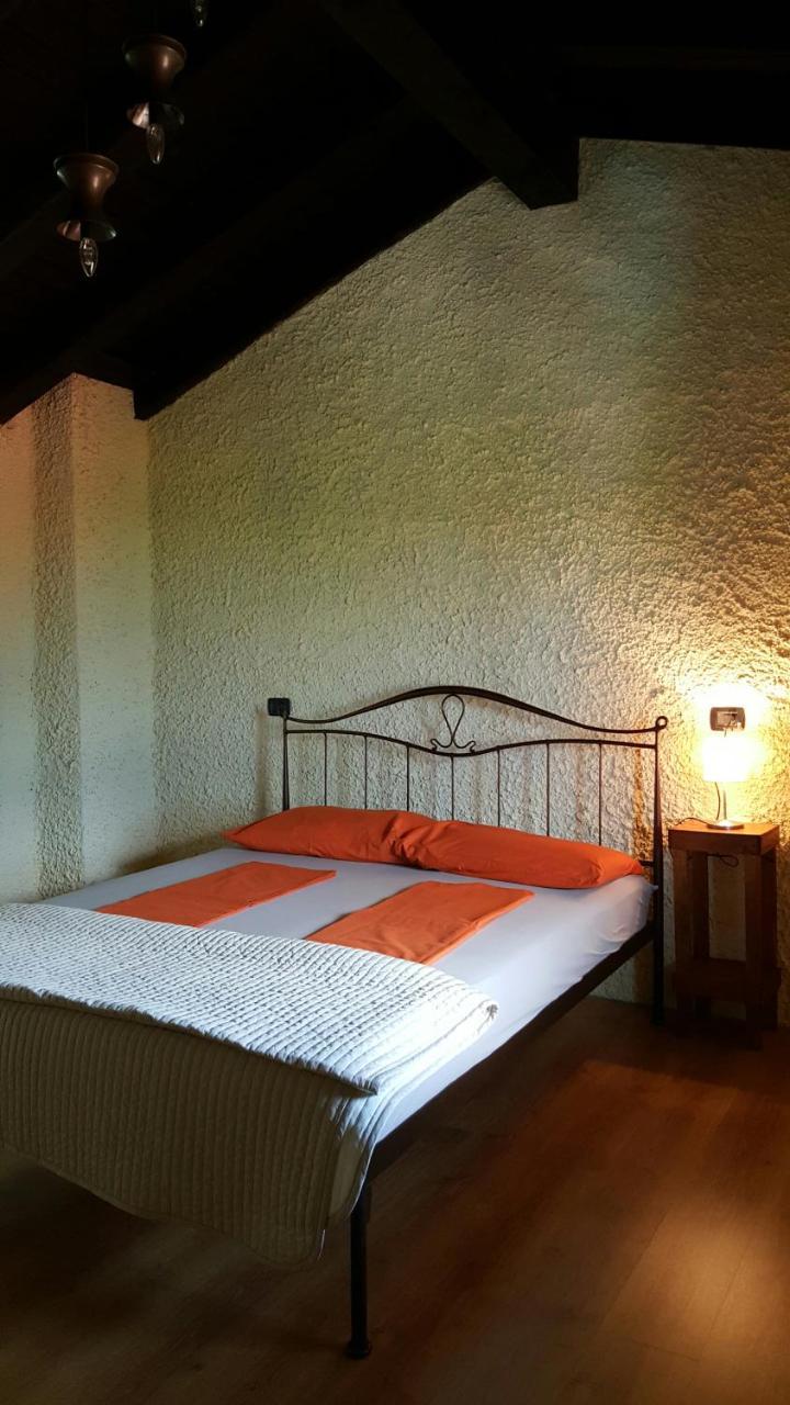Villa Casa Ronit Delebio Esterno foto